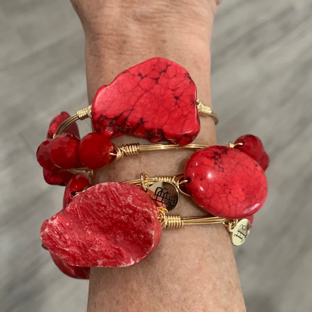 NWOT BOURBON AND BOWETIES BANGLES